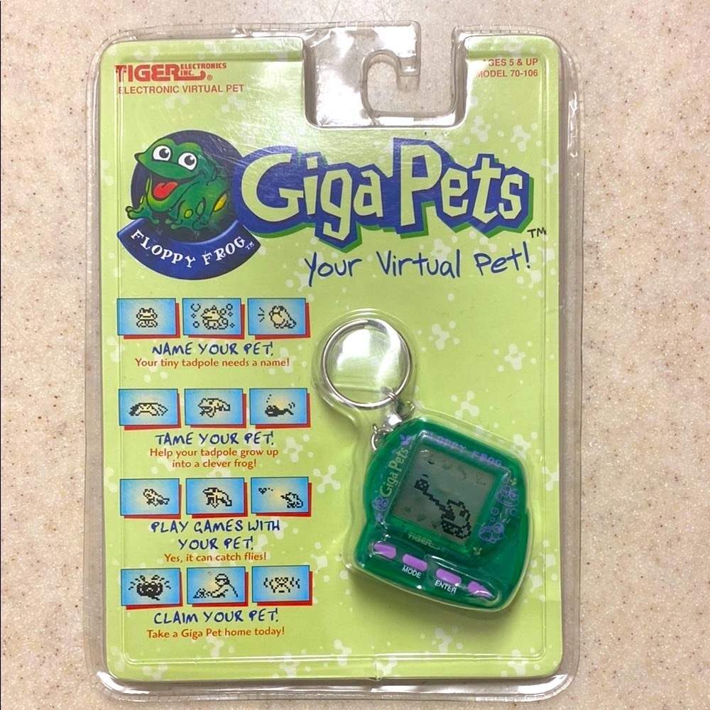 Giga Pets Floppy Frog vintage Tiger electronic Inc 90s old toys - Picture 3 of 6